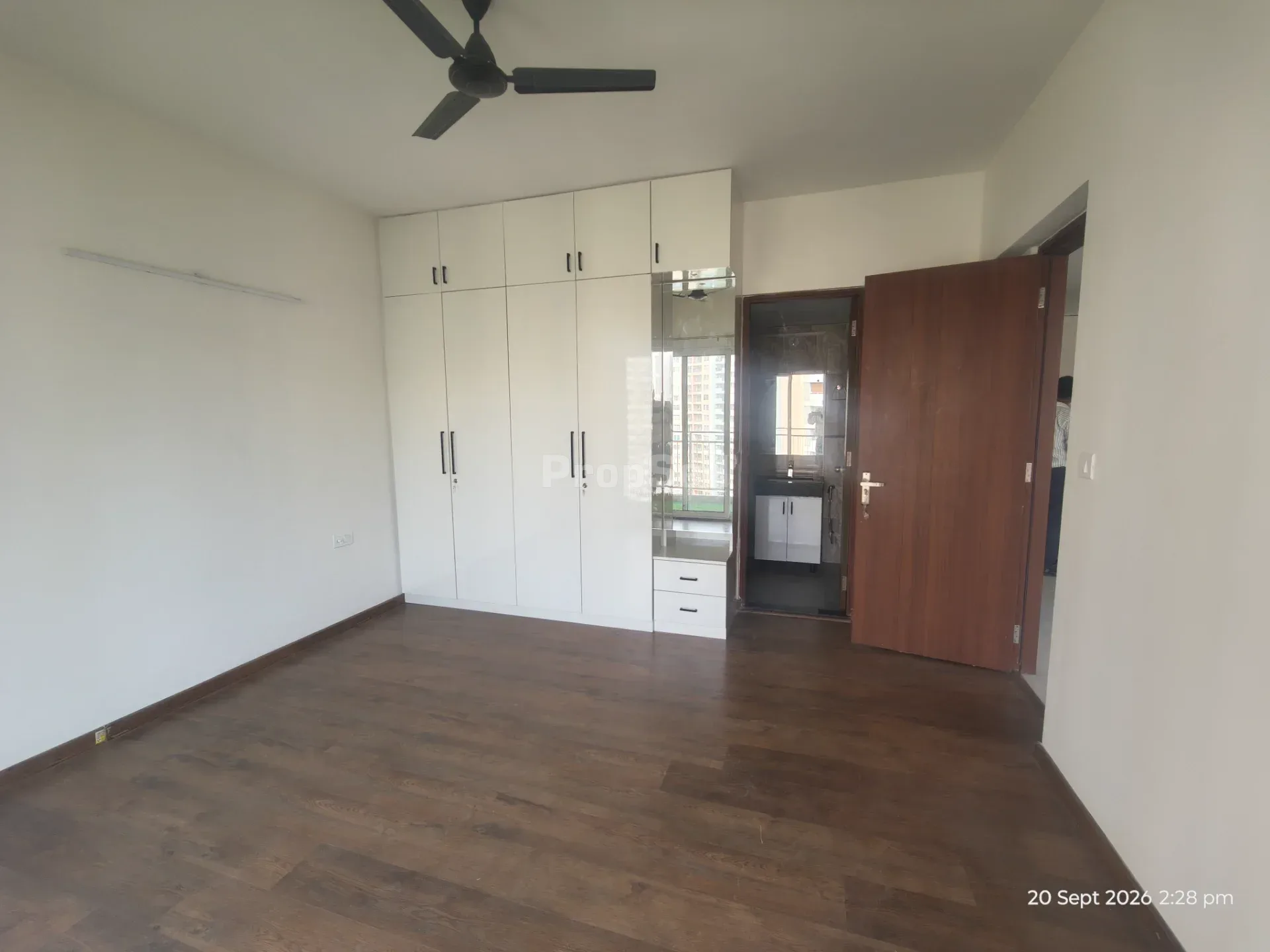 3 BHK Flat/Apartment for Rent in Shapoorji Pallonji Joyville, Sector 102, Gurgaon