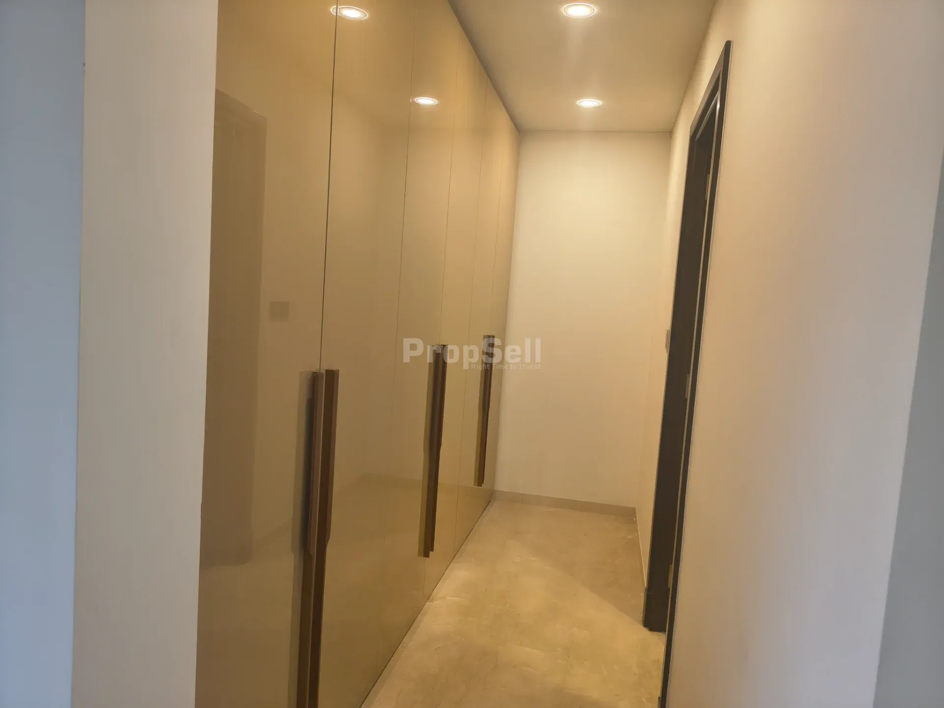4 BHK Independent House / Villa for Rent in Sobha International City, Sector-109, Gurgaon
