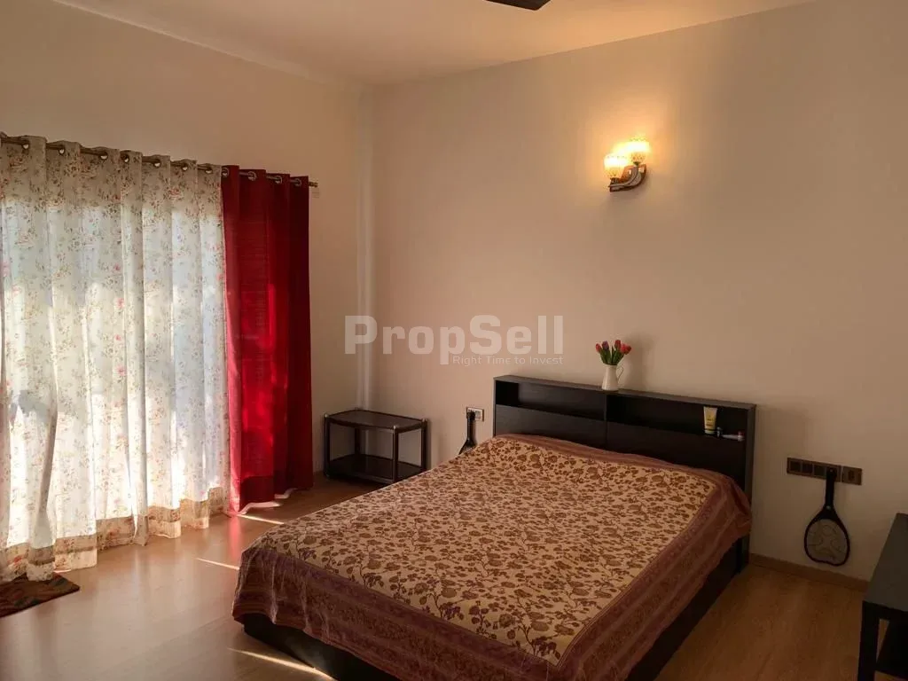 4 BHK Independent House / Villa for Rent in Sobha International City, Sector-109, Gurgaon